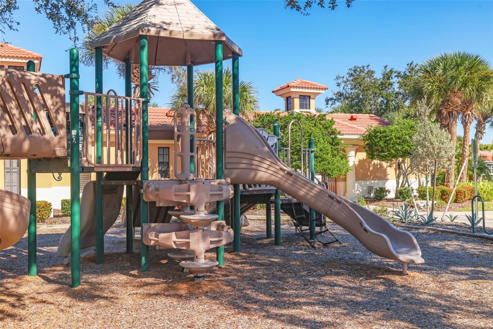 Image 24 of 27 For 510 Latitude Lane