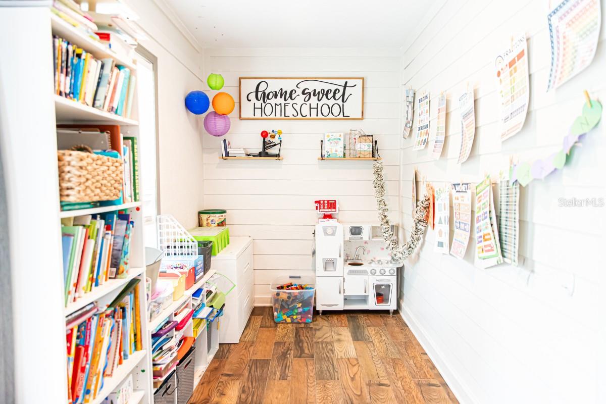 Image 18 of 49 For 1533 County Road 13