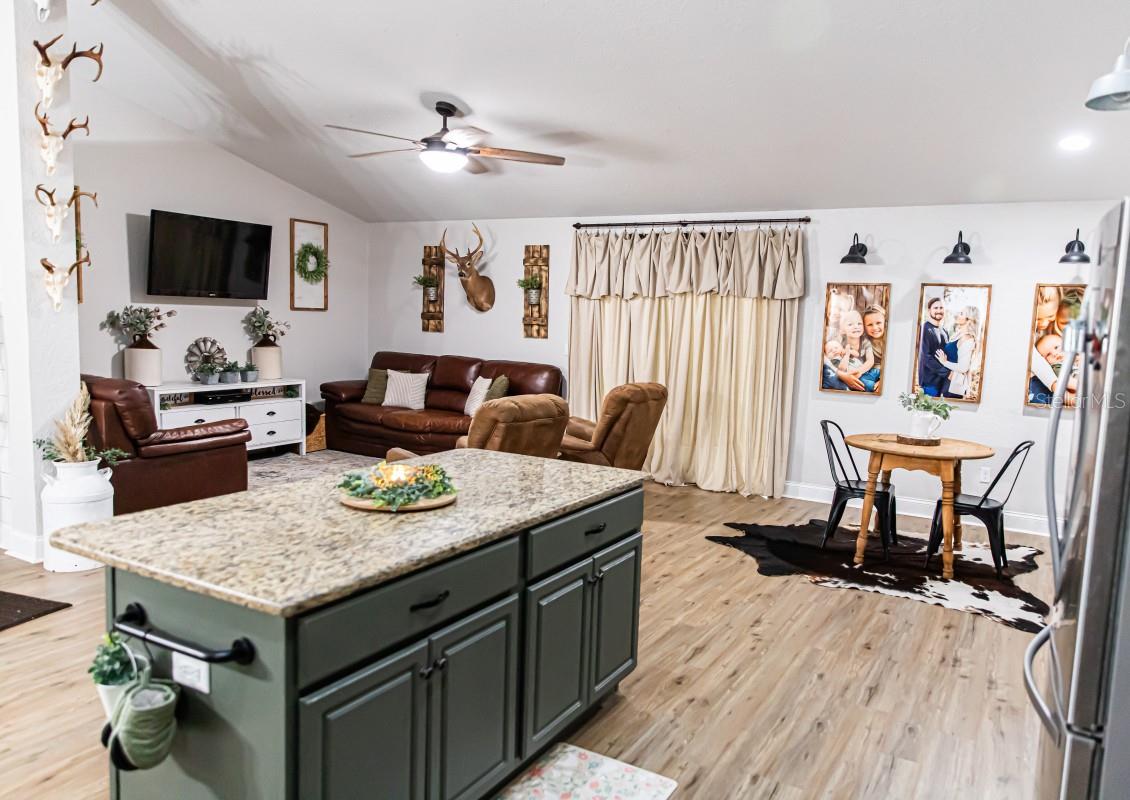 Image 6 of 49 For 1533 County Road 13