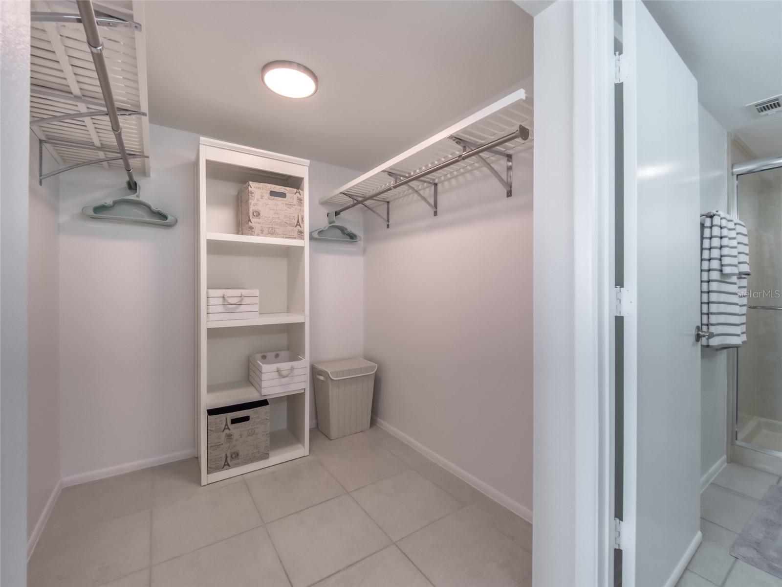 Image 35 of 49 For 5204 Wedgewood Lane 77