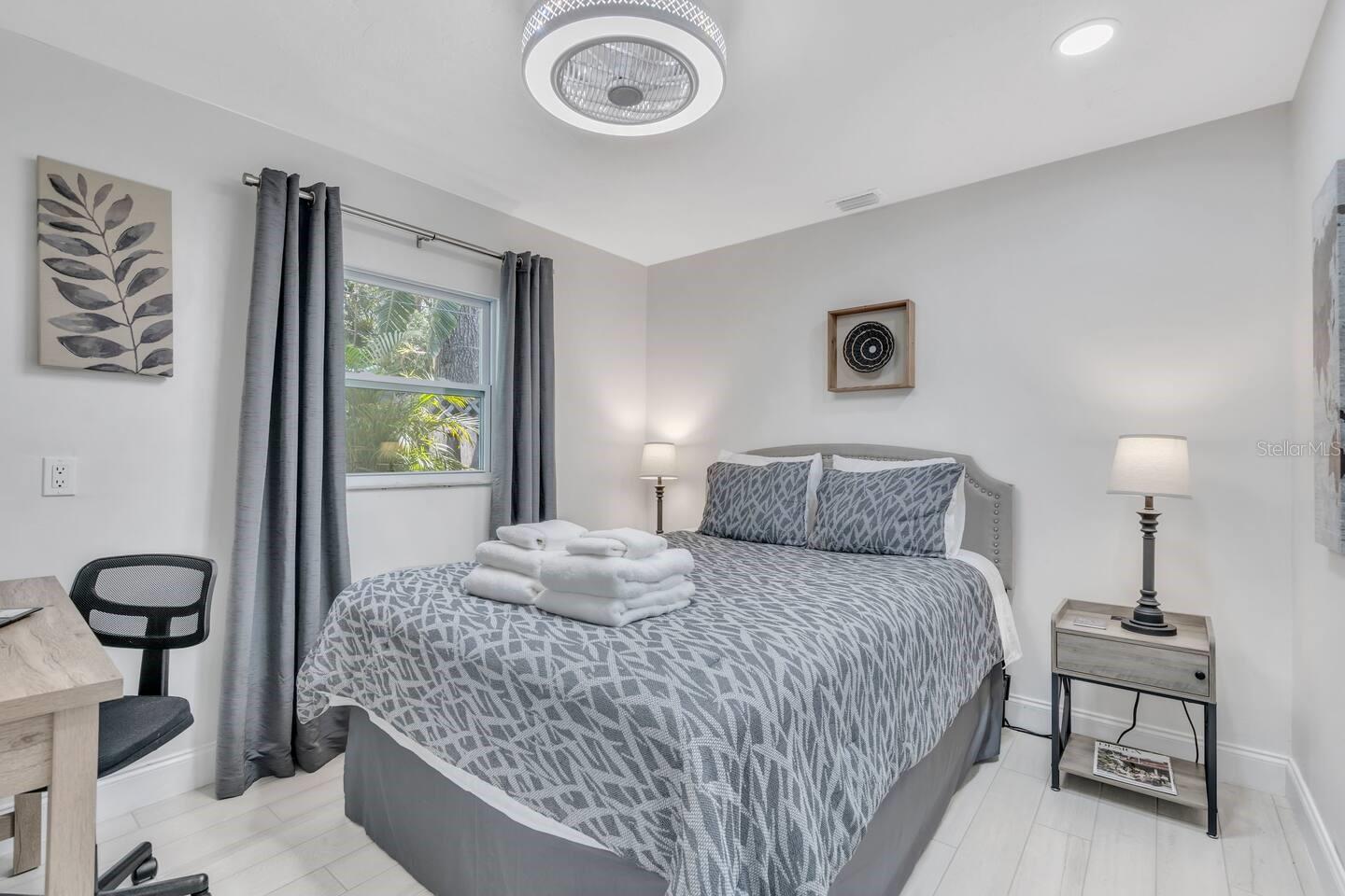 Image 2 of 4 For 1317 13th Street B
