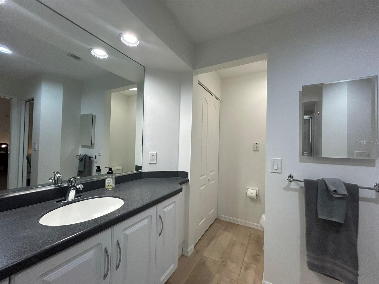 Image 26 of 35 For 3803 54th Drive W 104