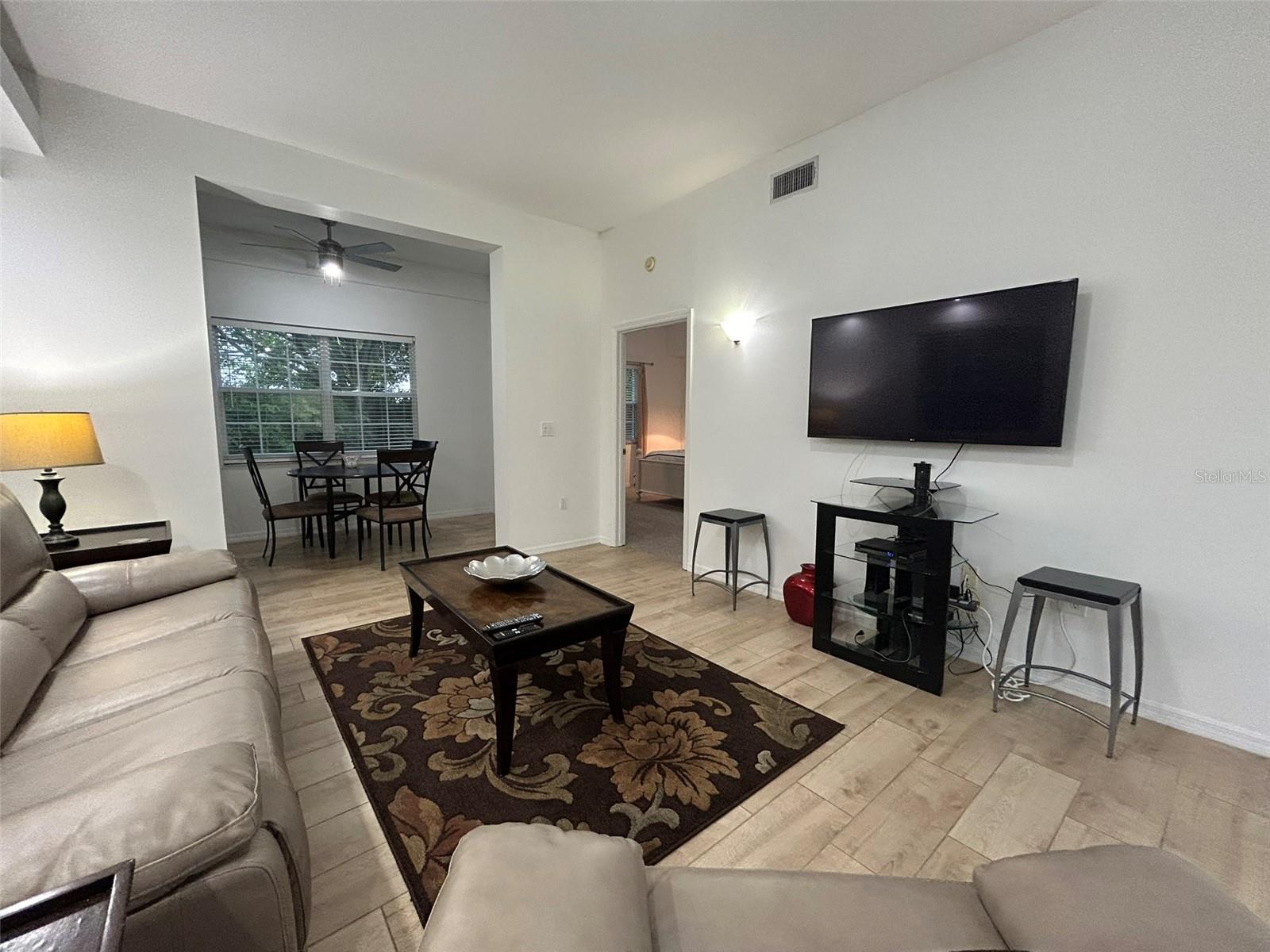 Image 5 of 35 For 3803 54th Drive W 104