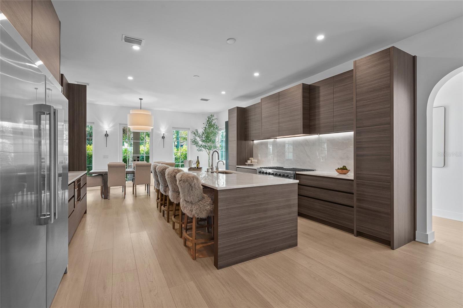 Image 26 of 100 For 417 Osprey Avenue