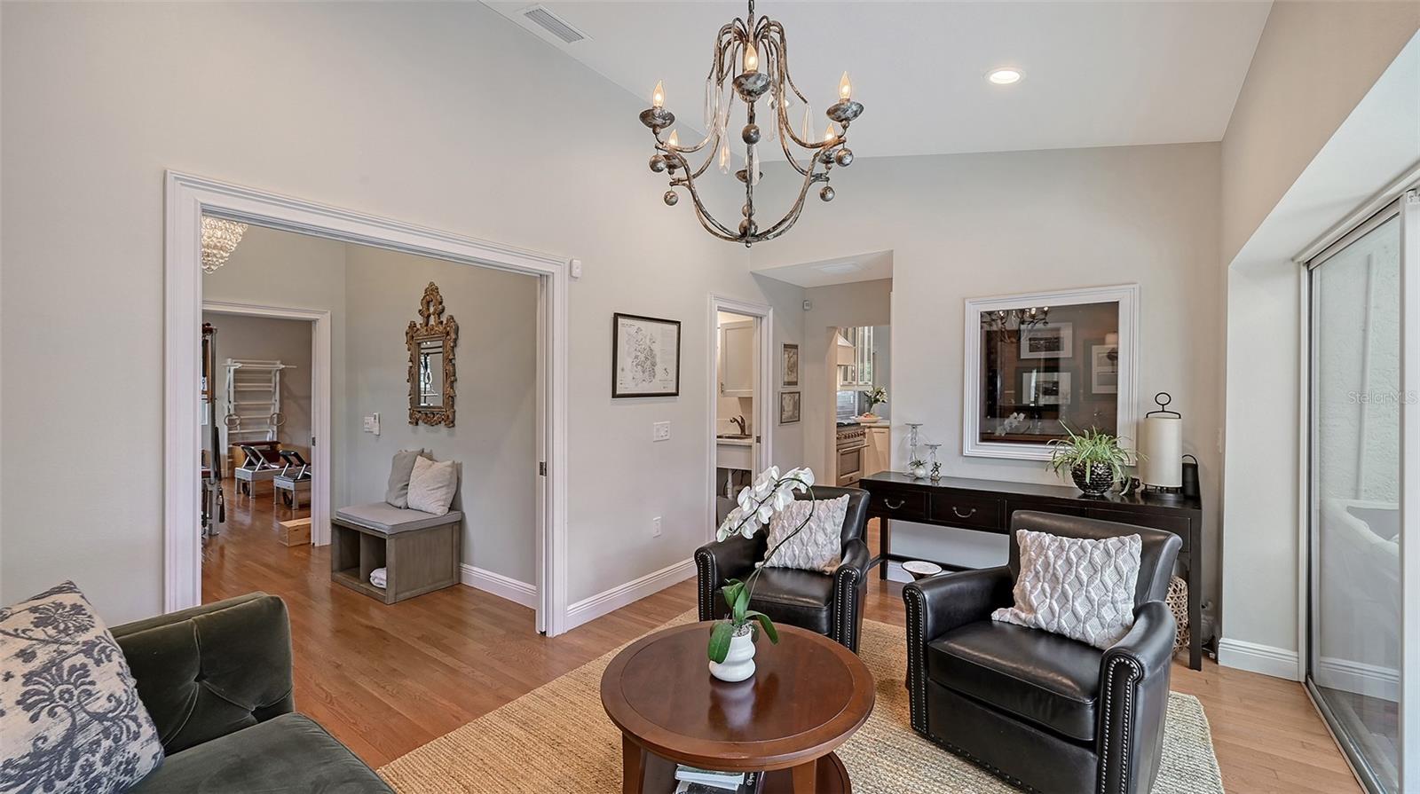 Image 14 of 54 For 1685 6th Street