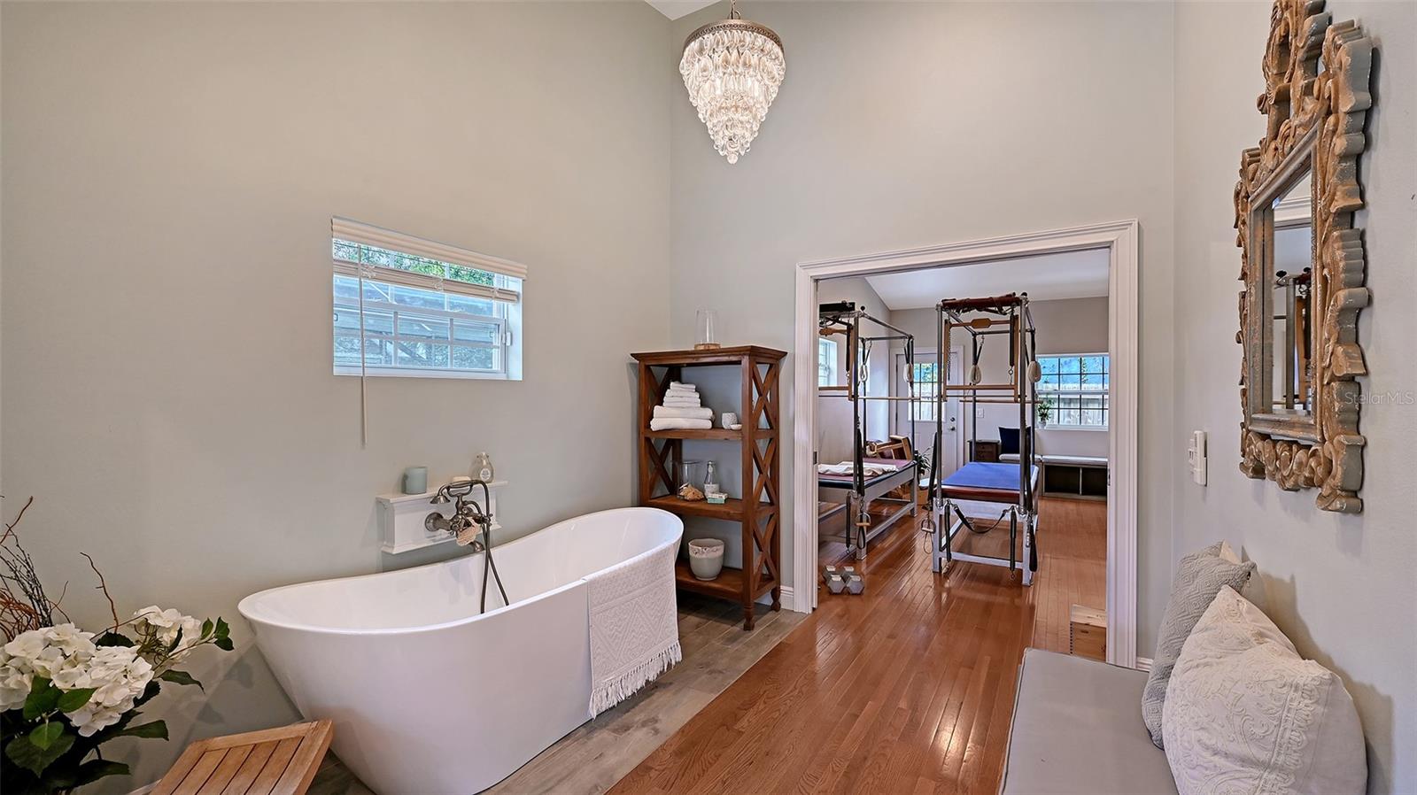 Image 22 of 54 For 1685 6th Street