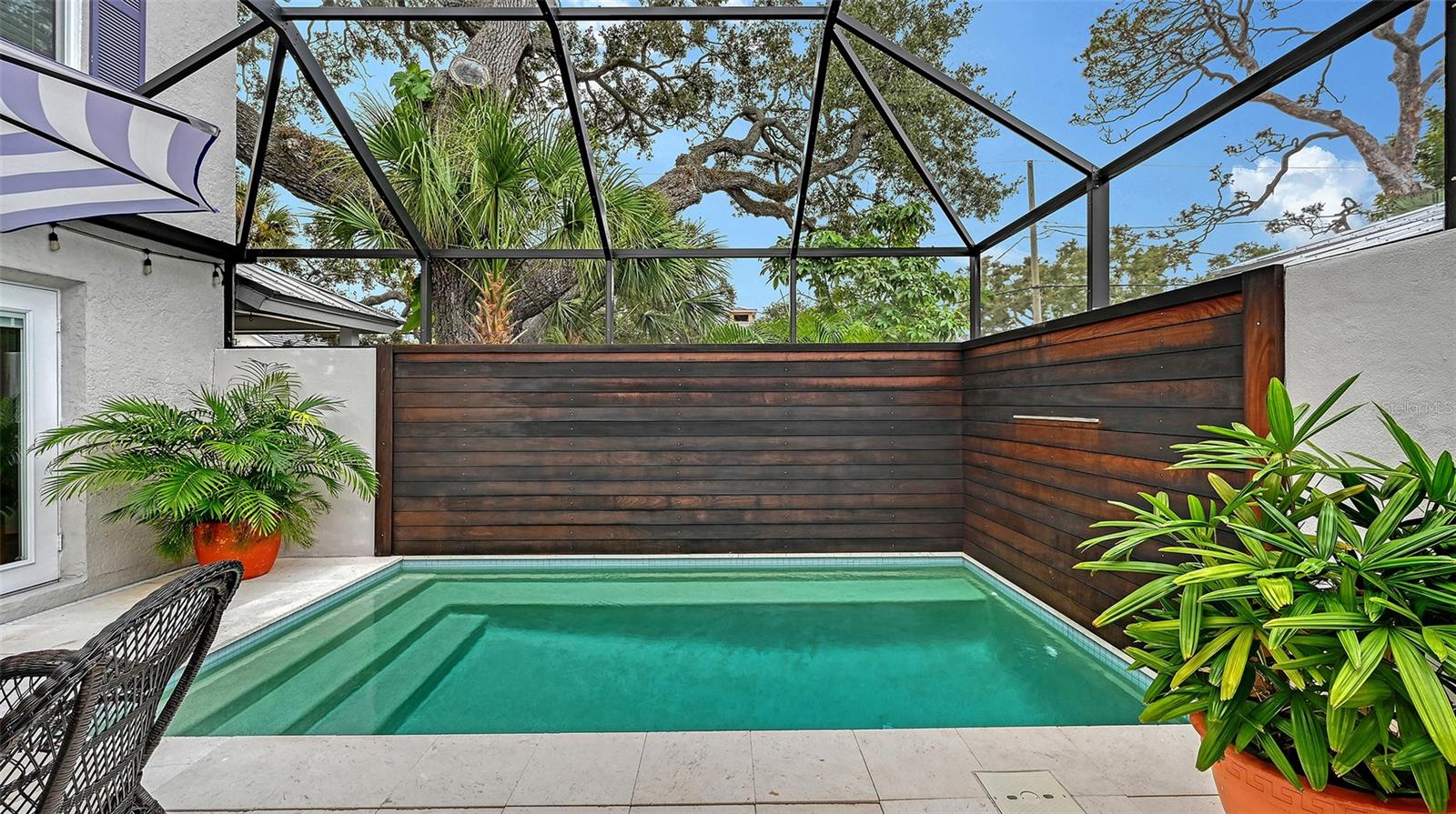 Image 28 of 54 For 1685 6th Street