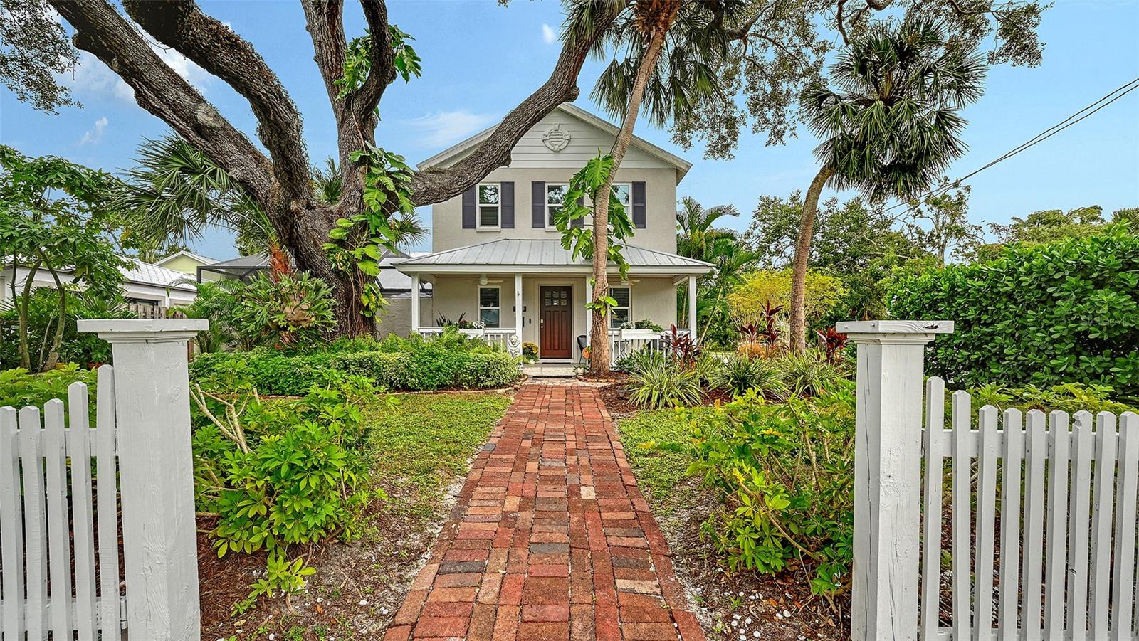 Image 40 of 54 For 1685 6th Street