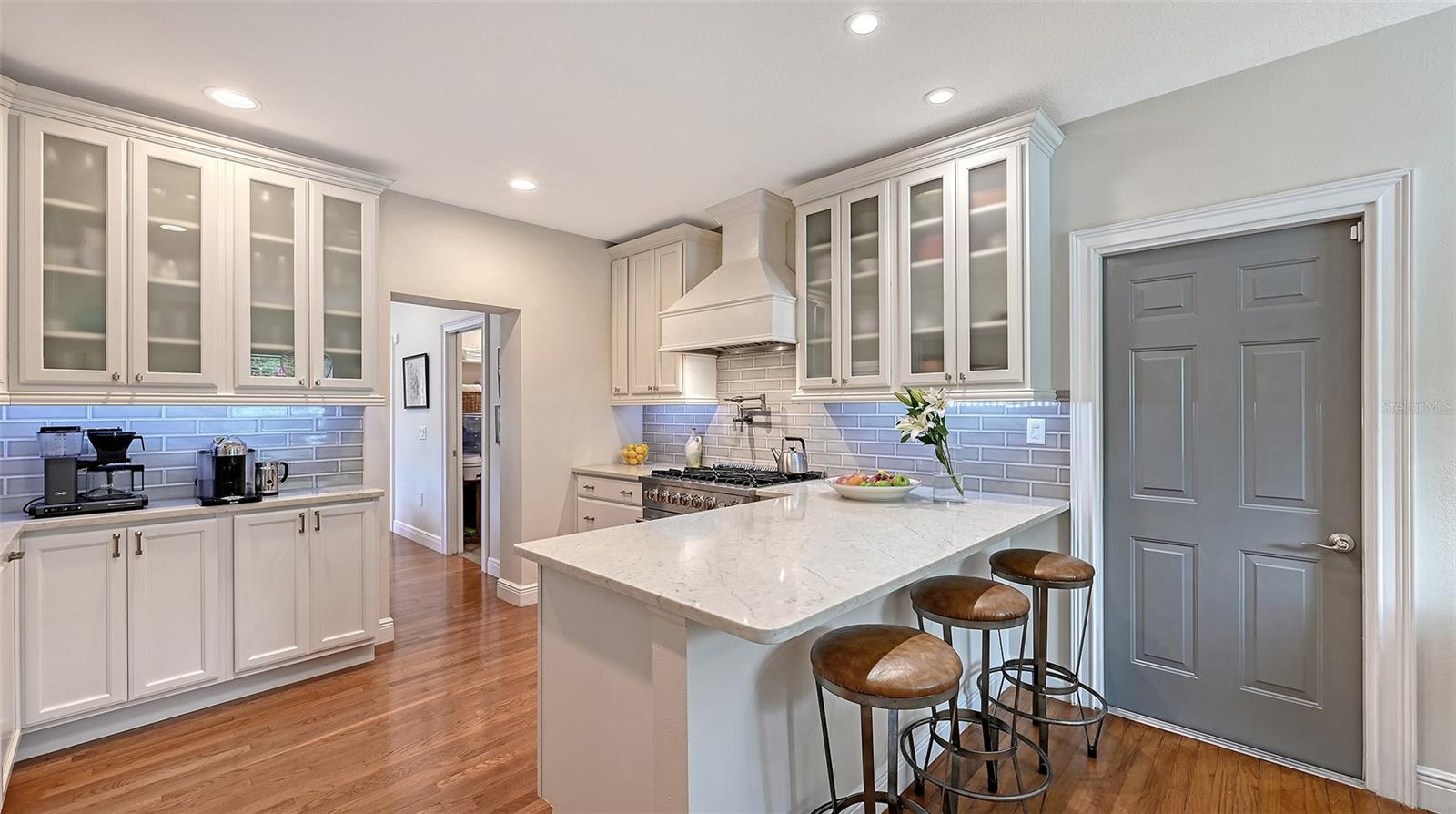 Image 5 of 54 For 1685 6th Street