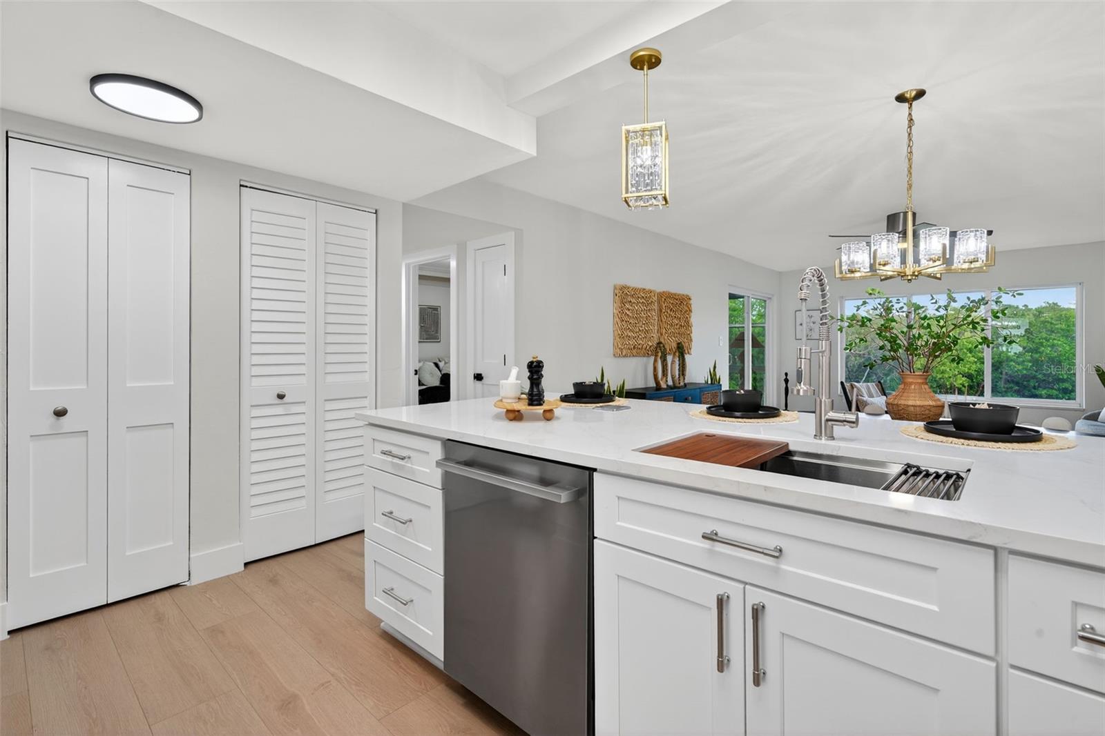 Image 15 of 76 For 4540 Gulf Of Mexico Drive 204