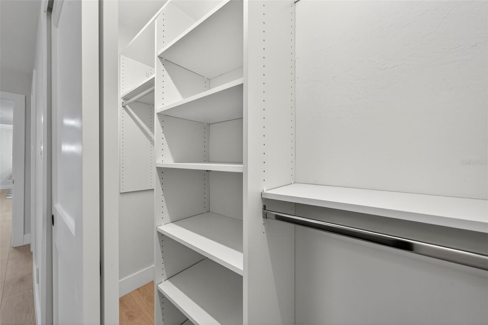 Image 19 of 76 For 4540 Gulf Of Mexico Drive 204