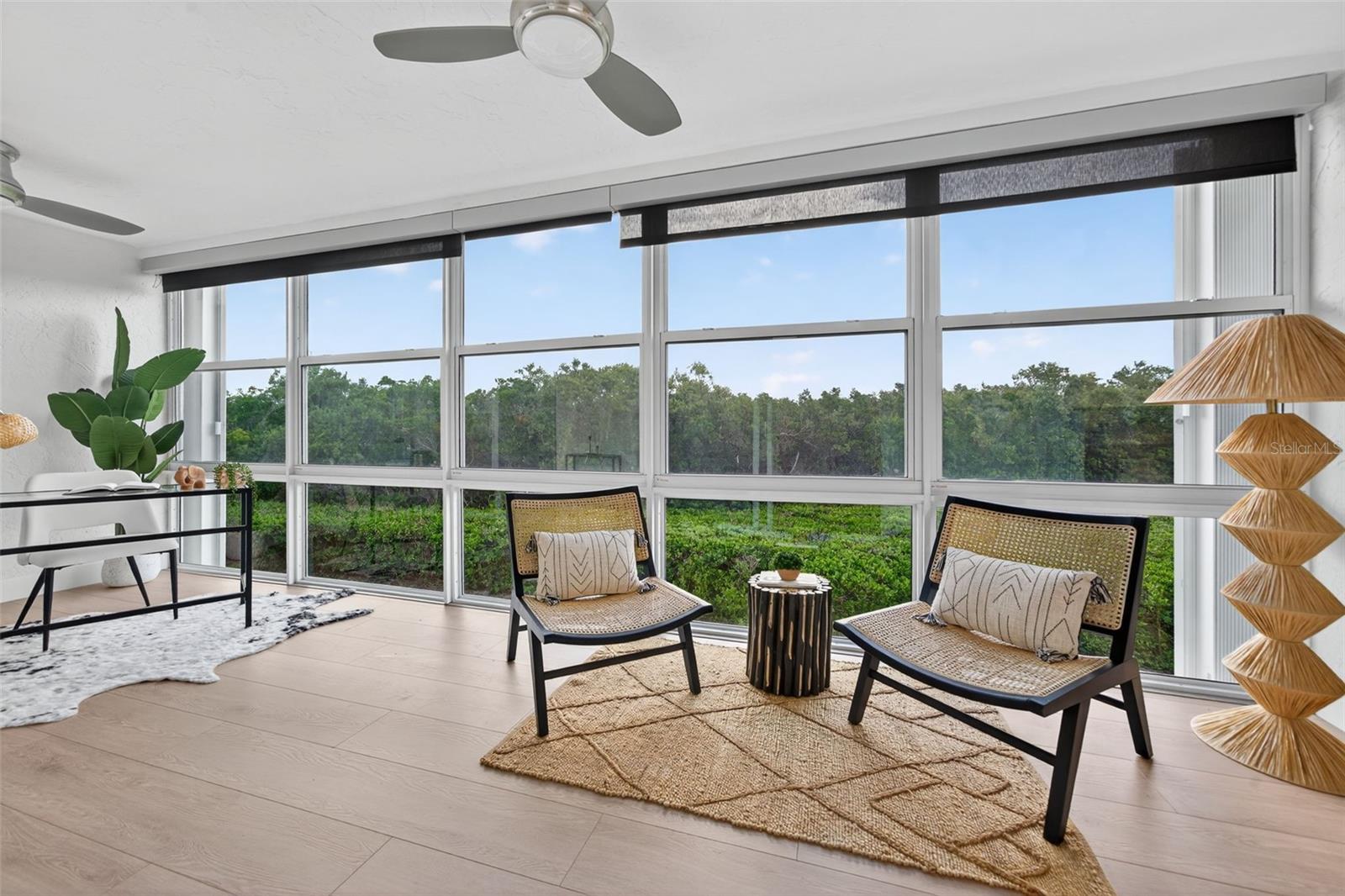 Image 33 of 76 For 4540 Gulf Of Mexico Drive 204