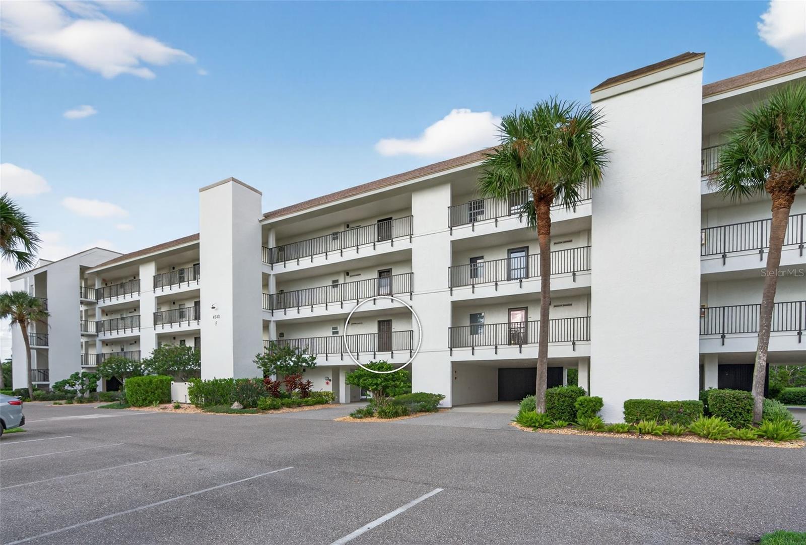 Image 42 of 76 For 4540 Gulf Of Mexico Drive 204