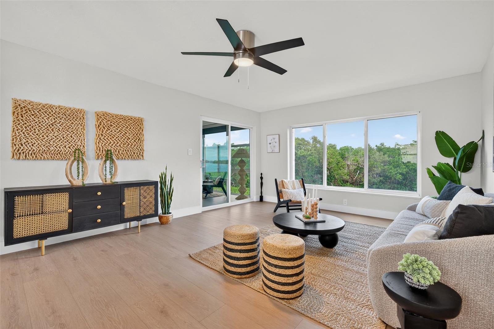 Image 6 of 76 For 4540 Gulf Of Mexico Drive 204