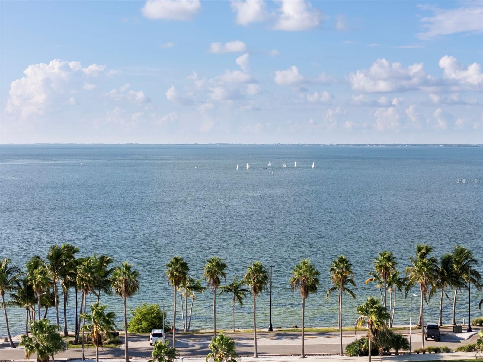 Image 73 of 76 For 4540 Gulf Of Mexico Drive 204