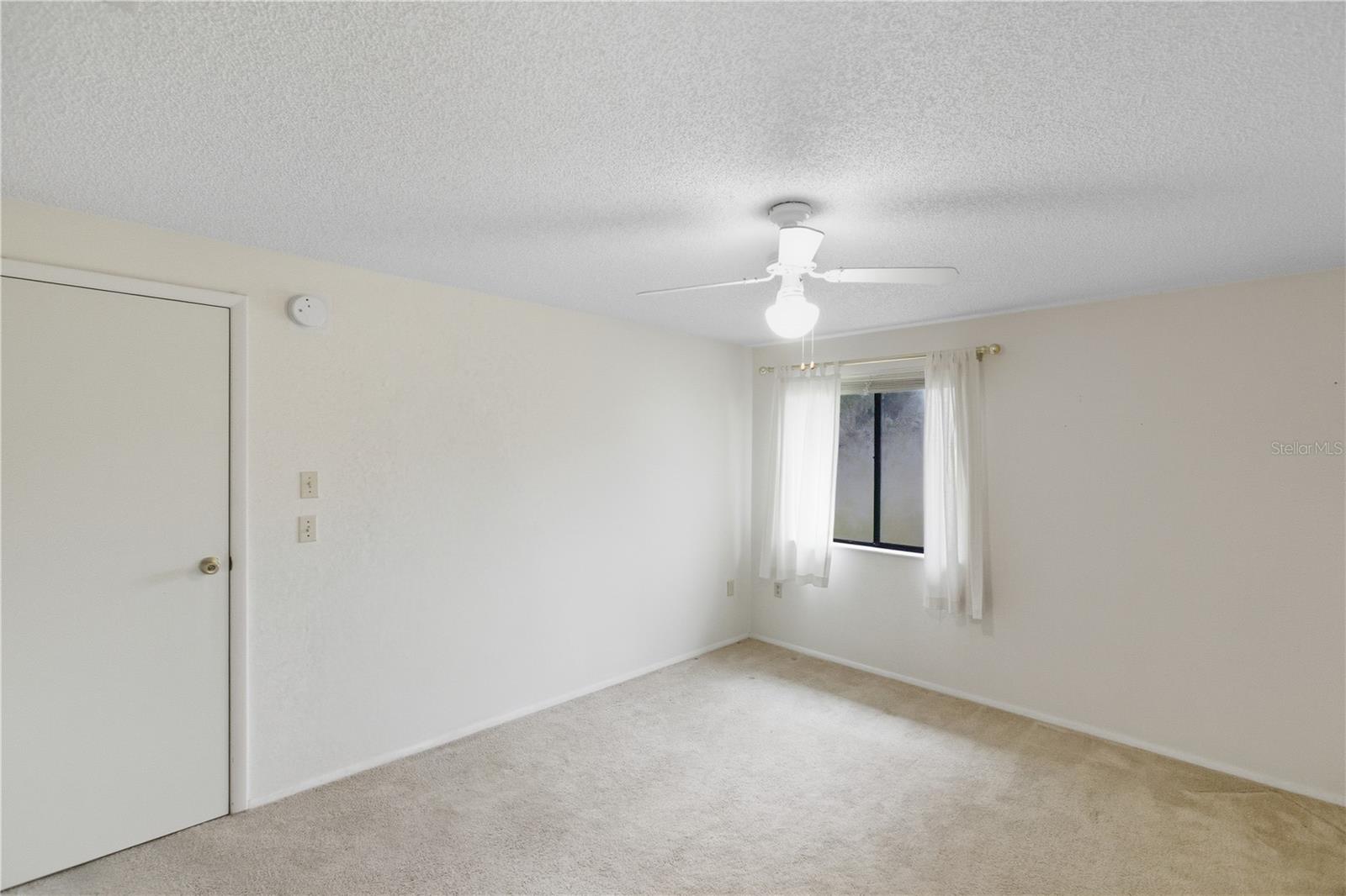 Image 10 of 24 For 5908 36th Avenue Circle W