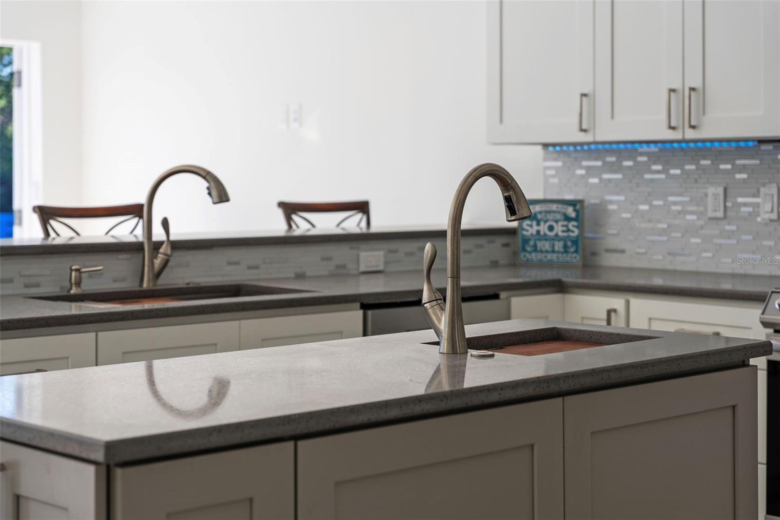 Image 14 of 74 For 700 Faith Avenue