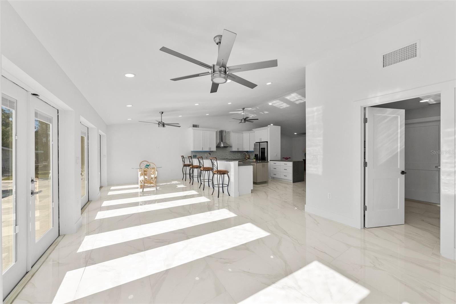 Image 37 of 74 For 700 Faith Avenue