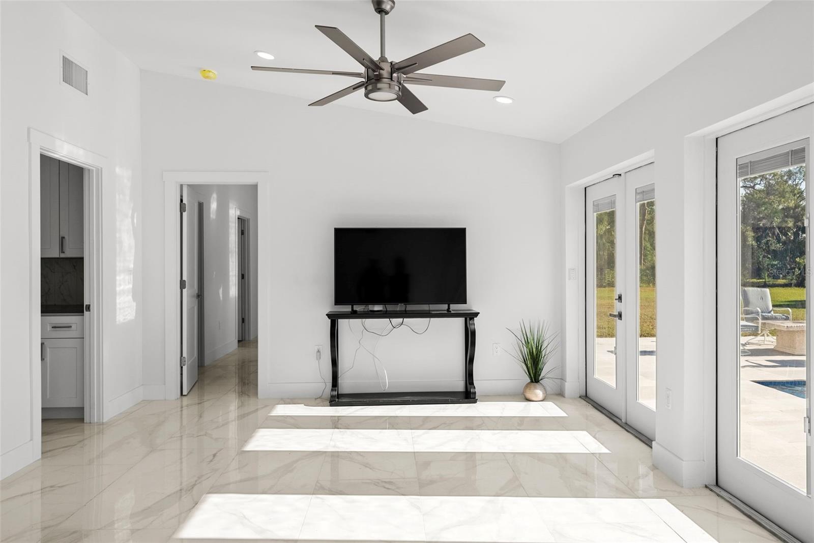 Image 41 of 74 For 700 Faith Avenue