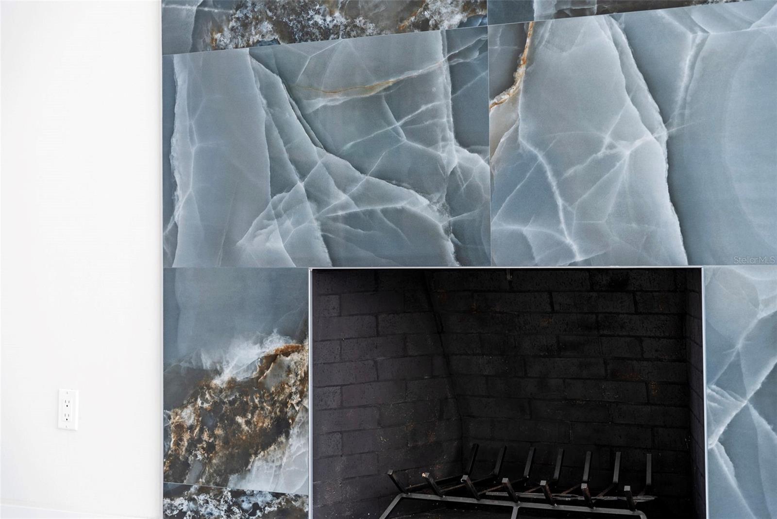 Image 7 of 74 For 700 Faith Avenue