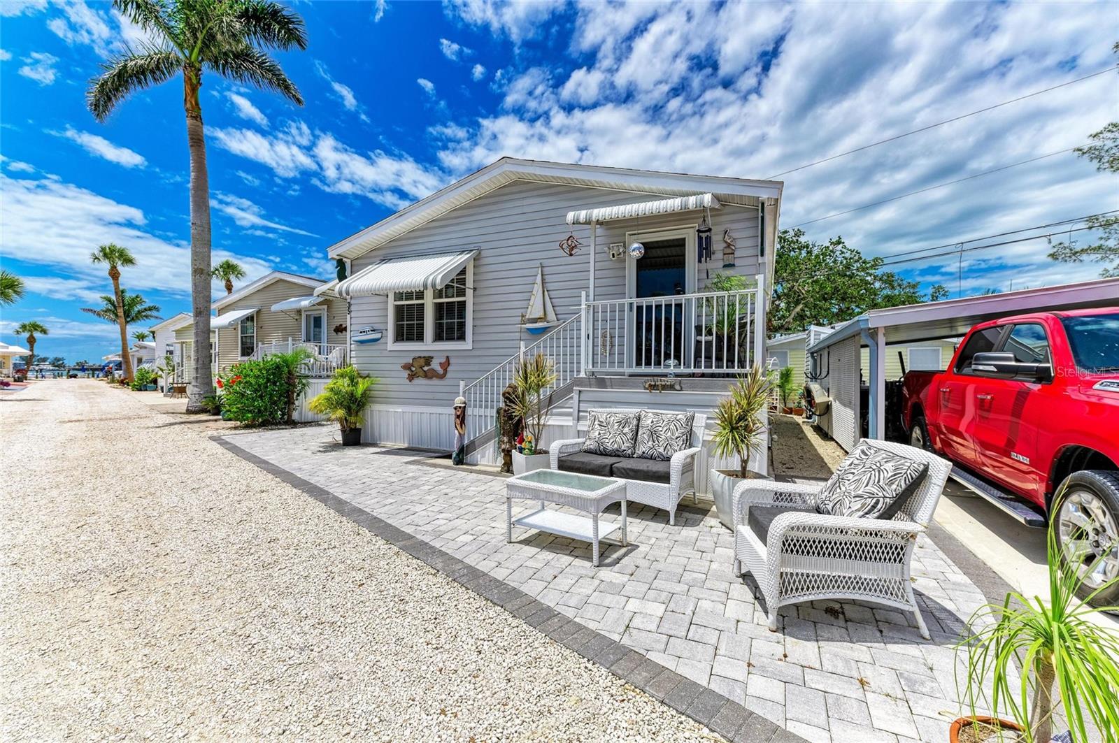 Image 10 of 54 For 12507 Cortez Road W 35