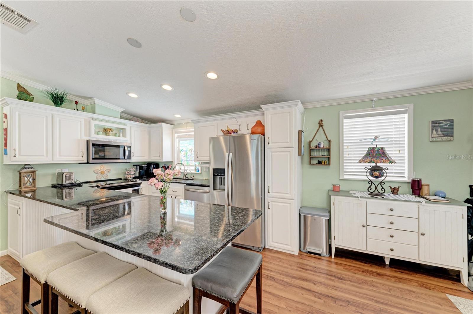 Image 19 of 54 For 12507 Cortez Road W 35