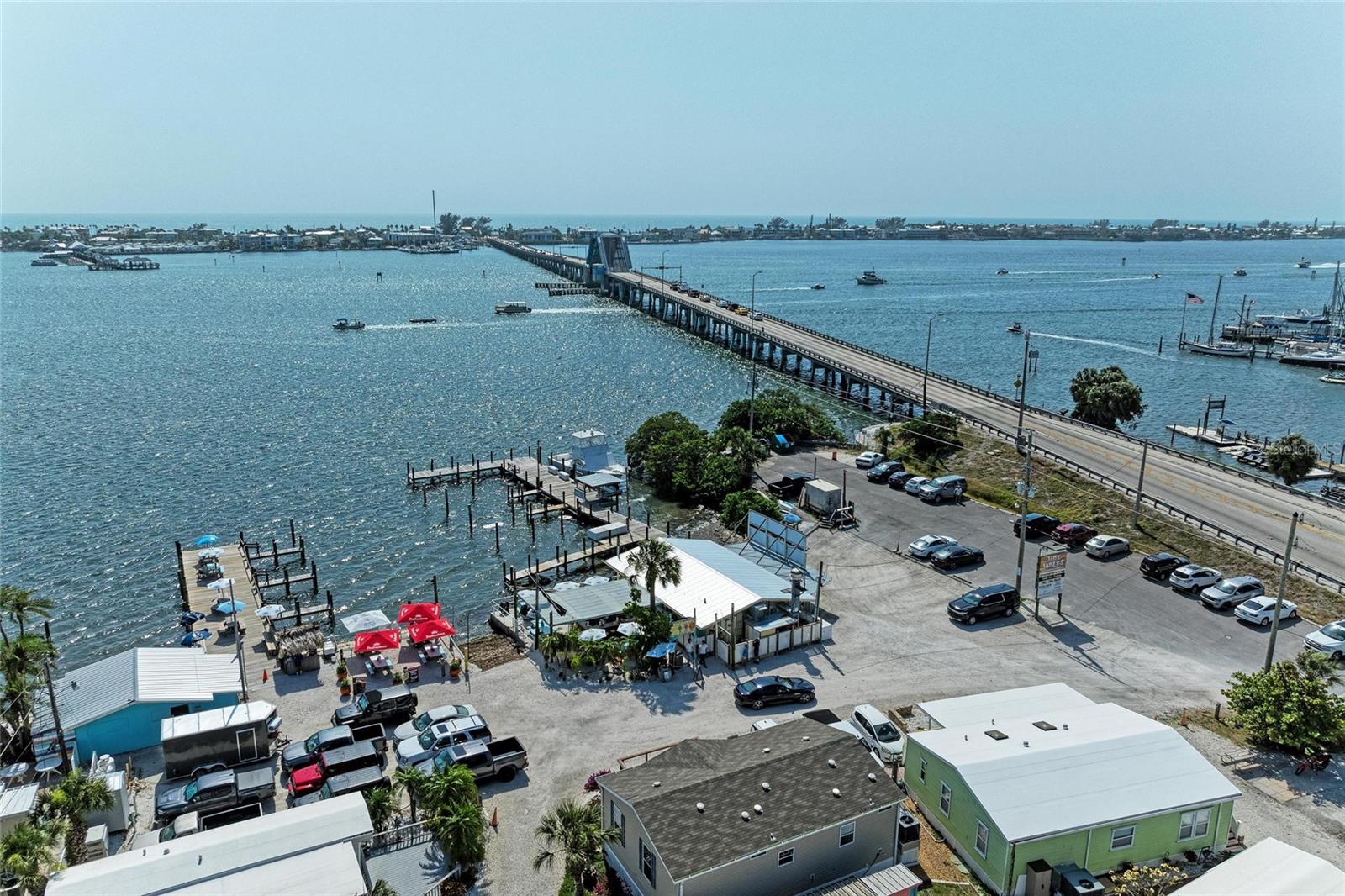 Image 52 of 54 For 12507 Cortez Road W 35