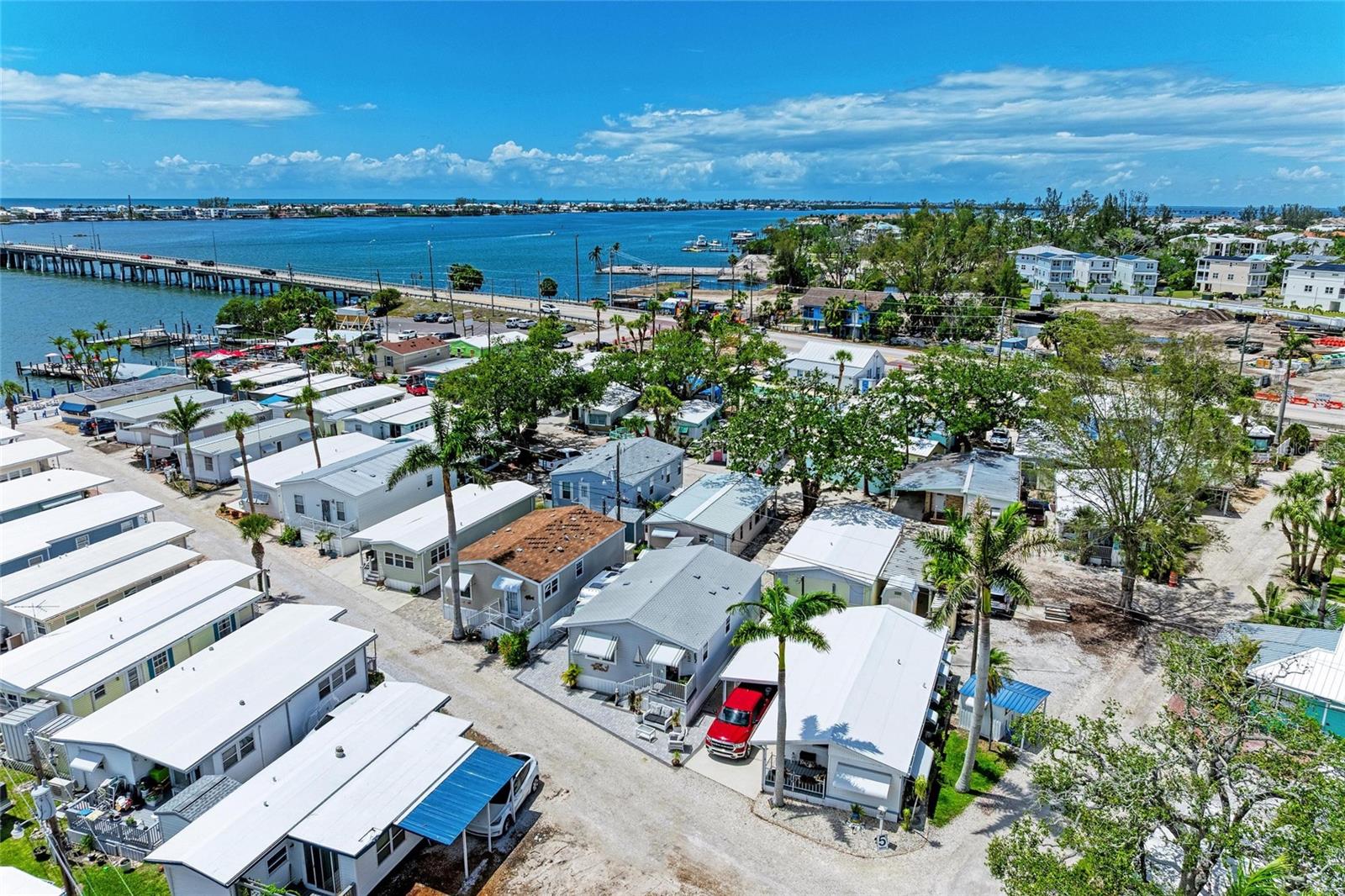 Image 8 of 54 For 12507 Cortez Road W 35