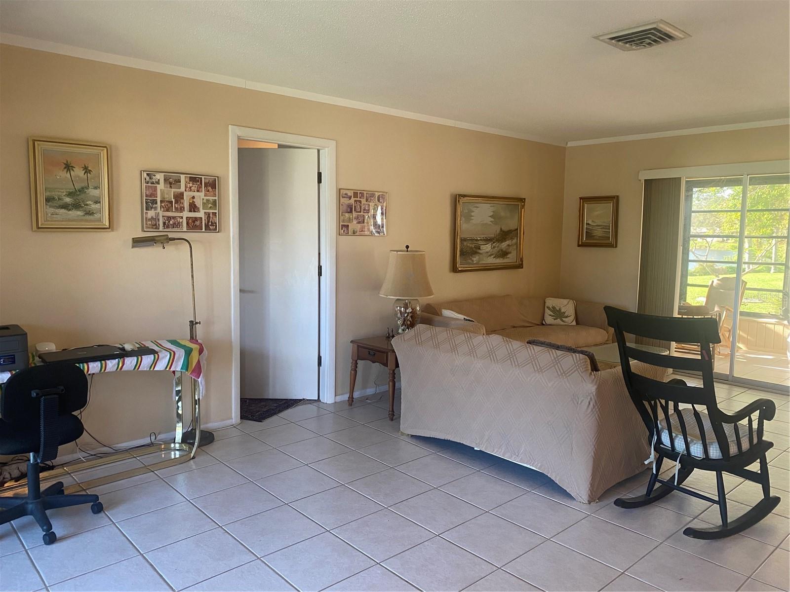 Image 22 of 31 For 449 Botticelli Drive 449