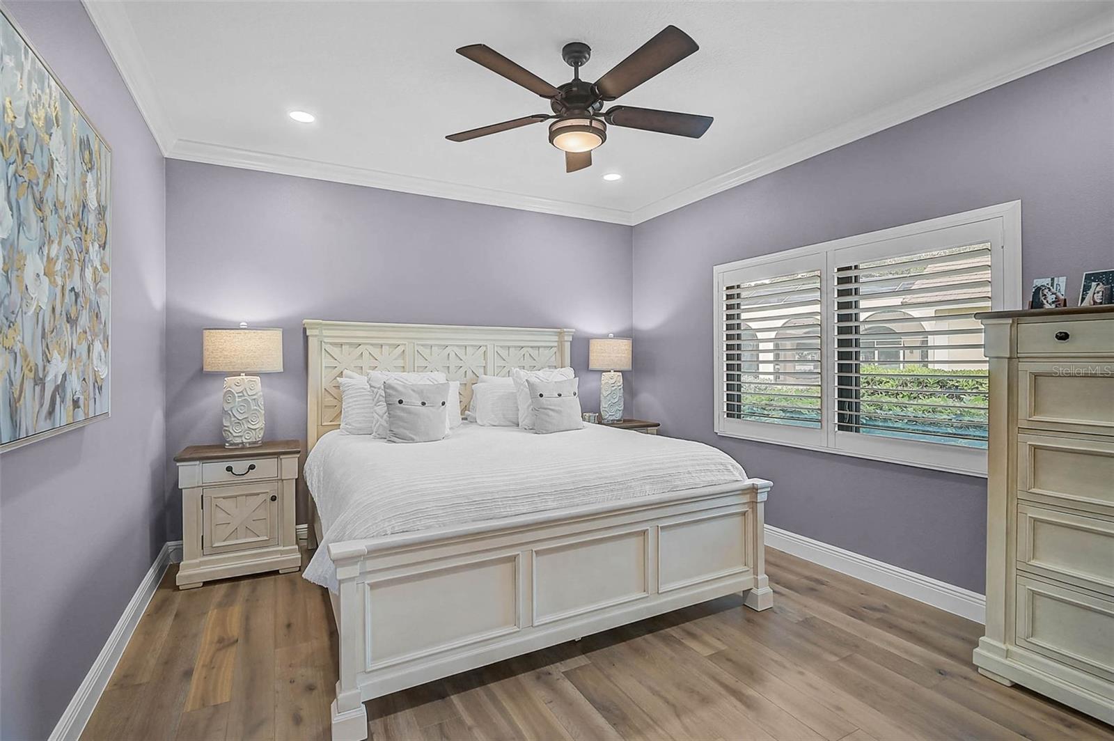 Image 29 of 71 For 889 Macewen Drive