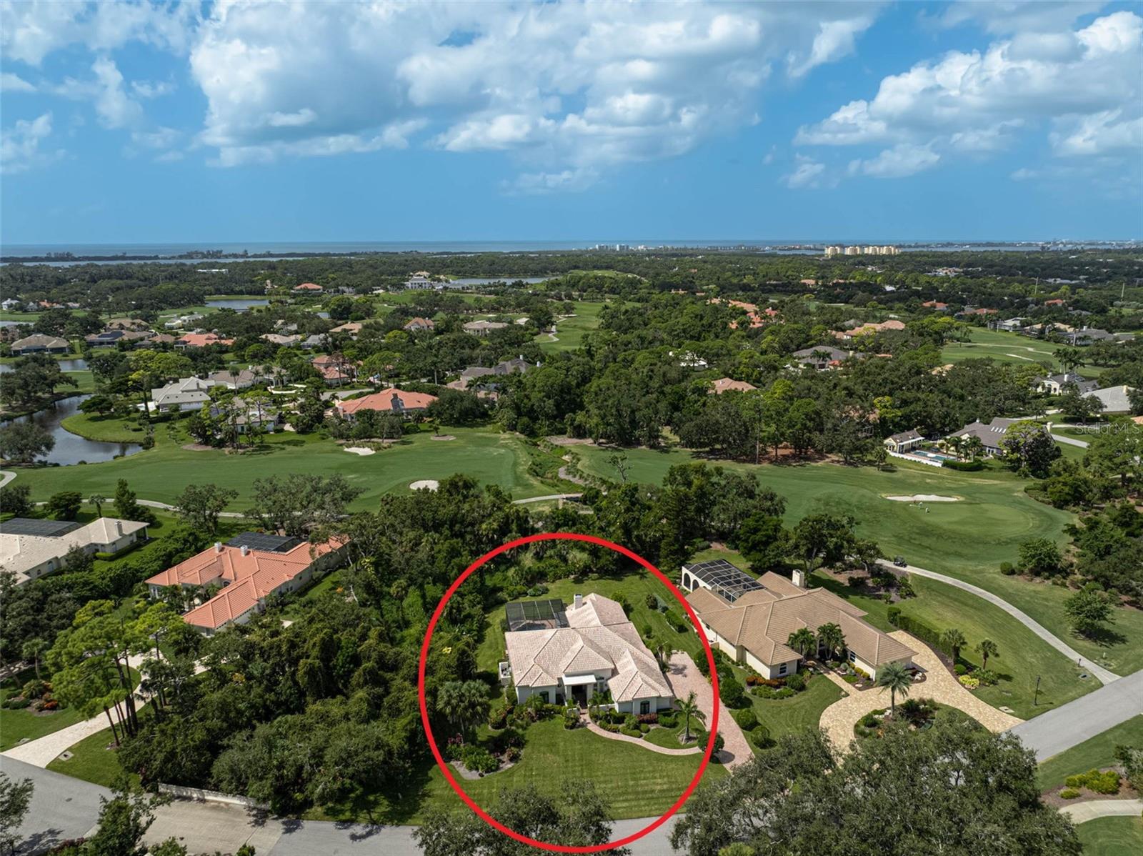 Image 3 of 71 For 889 Macewen Drive