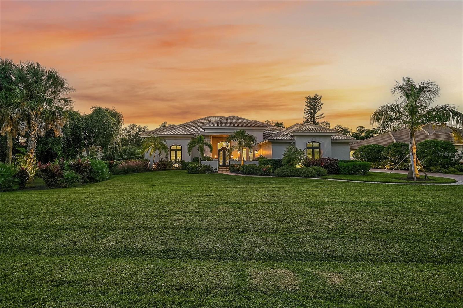 Image 48 of 71 For 889 Macewen Drive