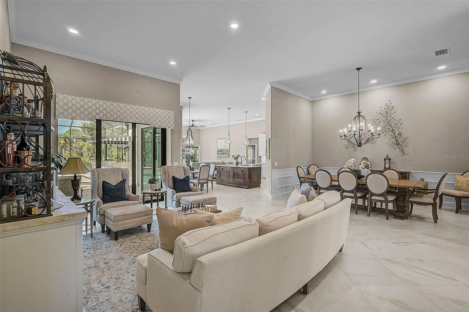 Image 7 of 71 For 889 Macewen Drive