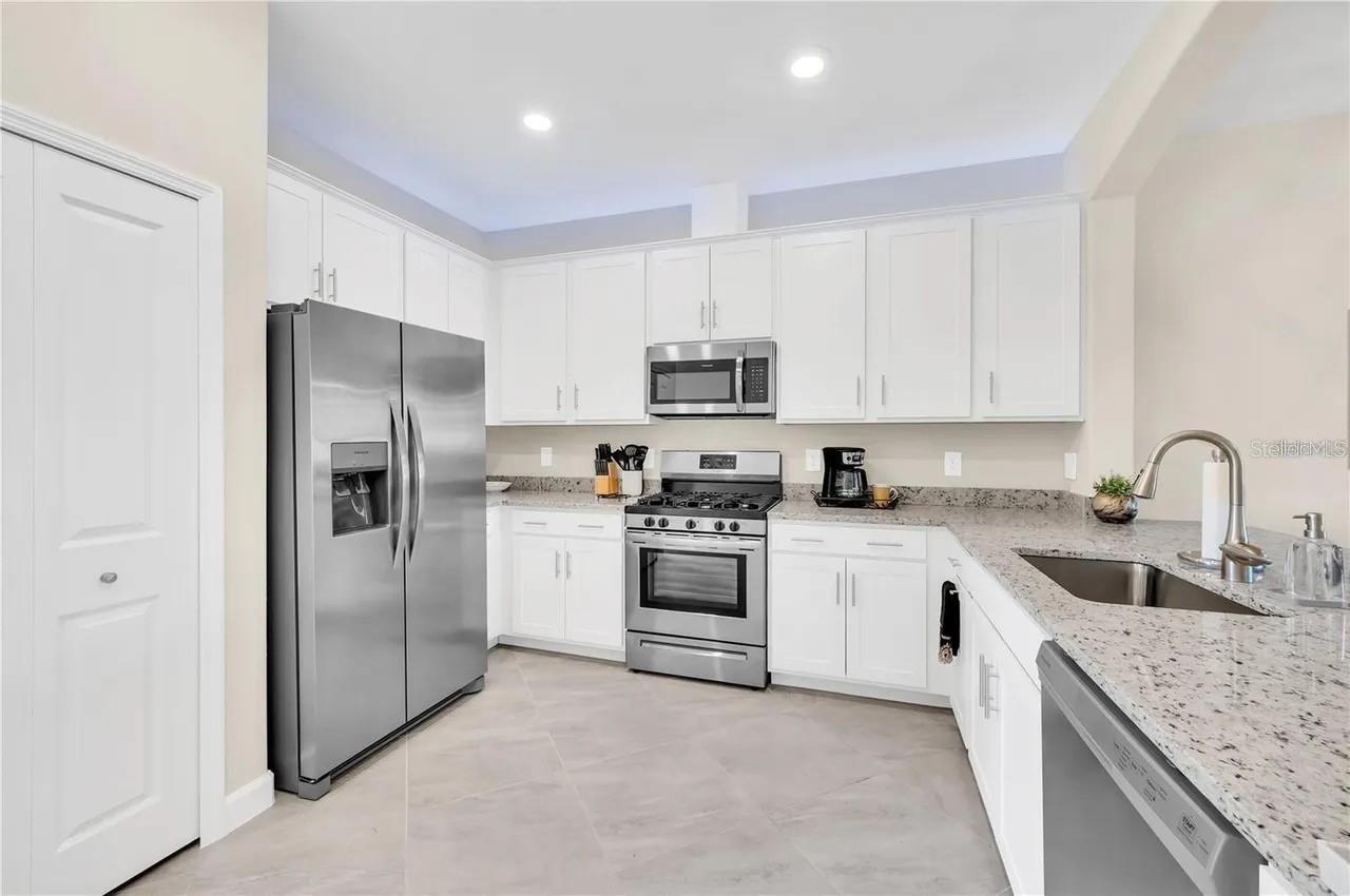 Image 2 of 14 For 5413 Mystic Water Cove