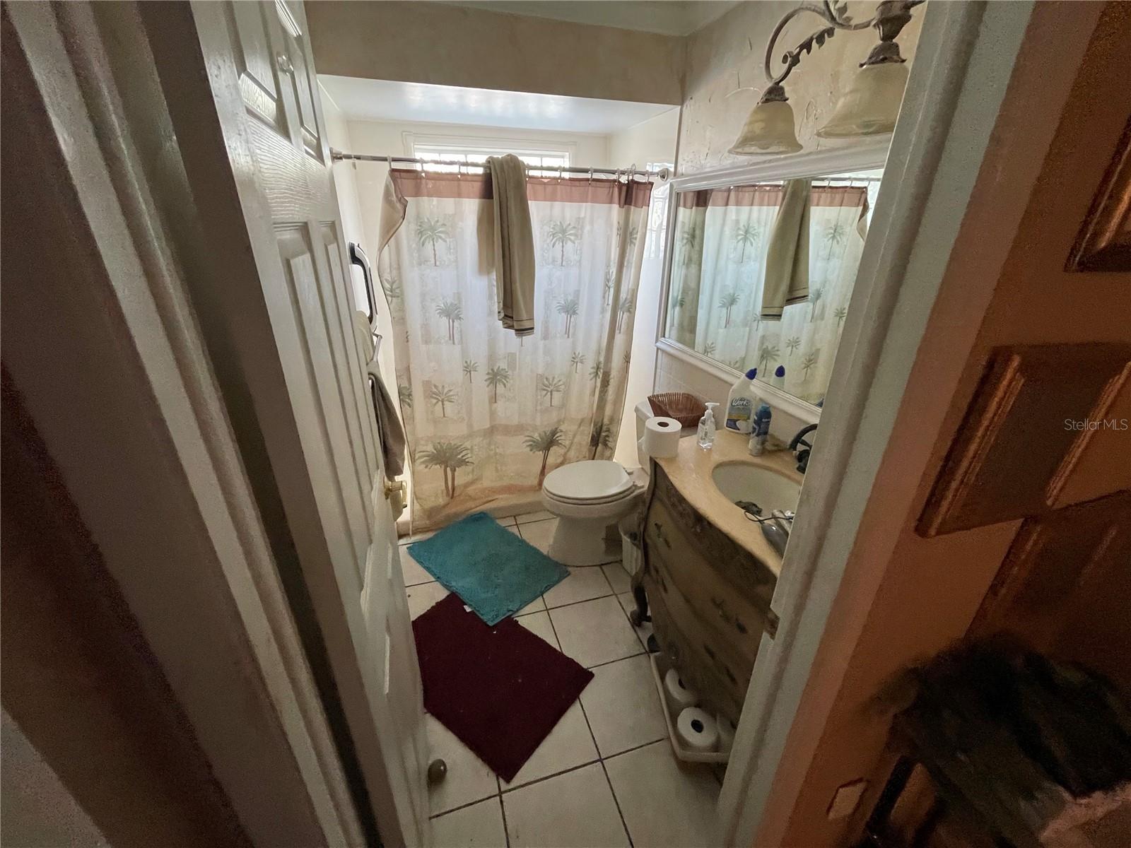 Image 7 of 19 For 8253 Hixton Drive