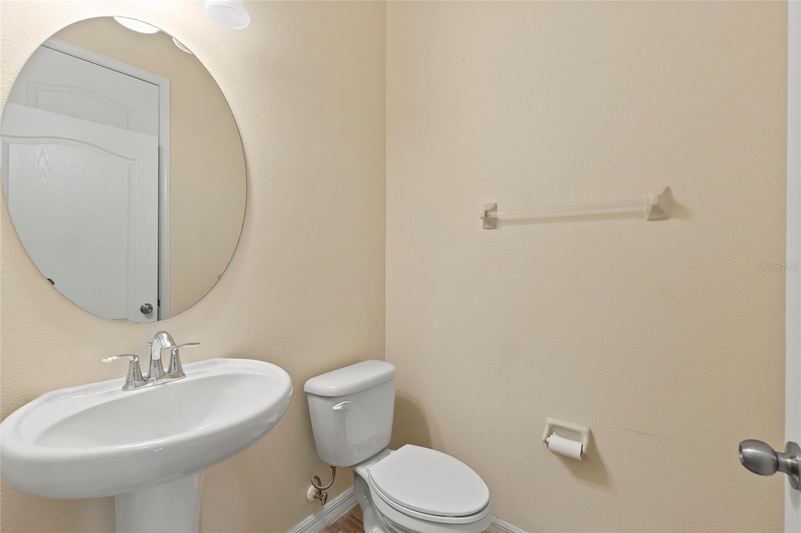 Image 16 of 38 For 16614 Myrtle Sand Drive