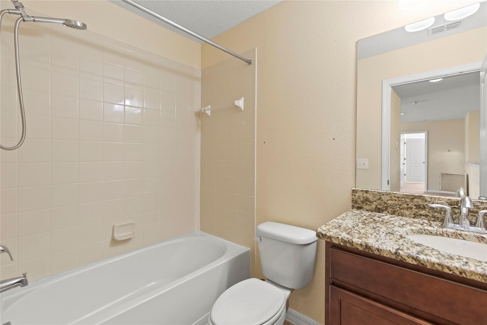 Image 18 of 38 For 16614 Myrtle Sand Drive