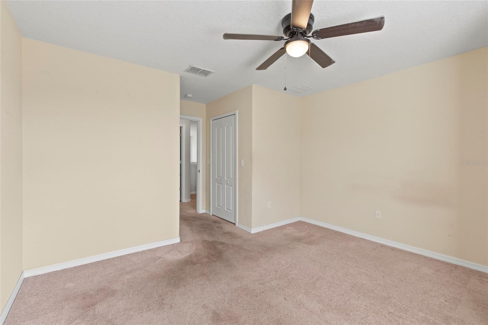 Image 19 of 38 For 16614 Myrtle Sand Drive