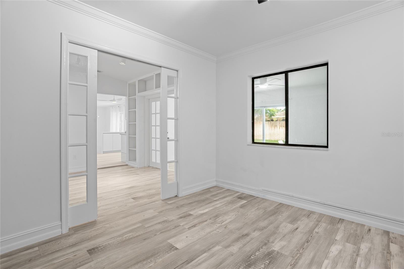 Image 11 of 45 For 20847 Sugarloaf Lane