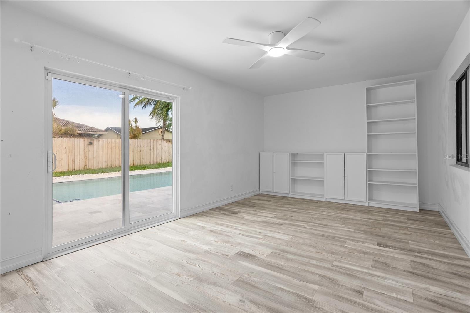 Image 12 of 45 For 20847 Sugarloaf Lane