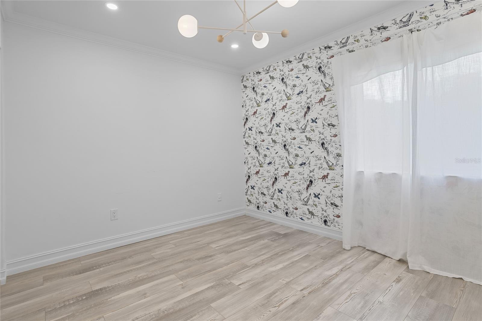 Image 25 of 45 For 20847 Sugarloaf Lane