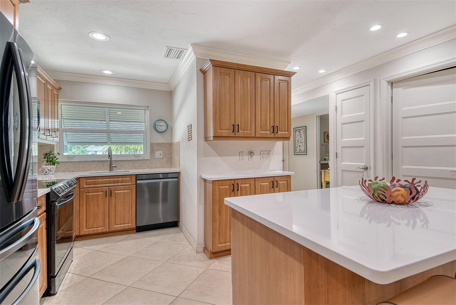 Image 15 of 42 For 4234 Gulf Of Mexico Drive E2