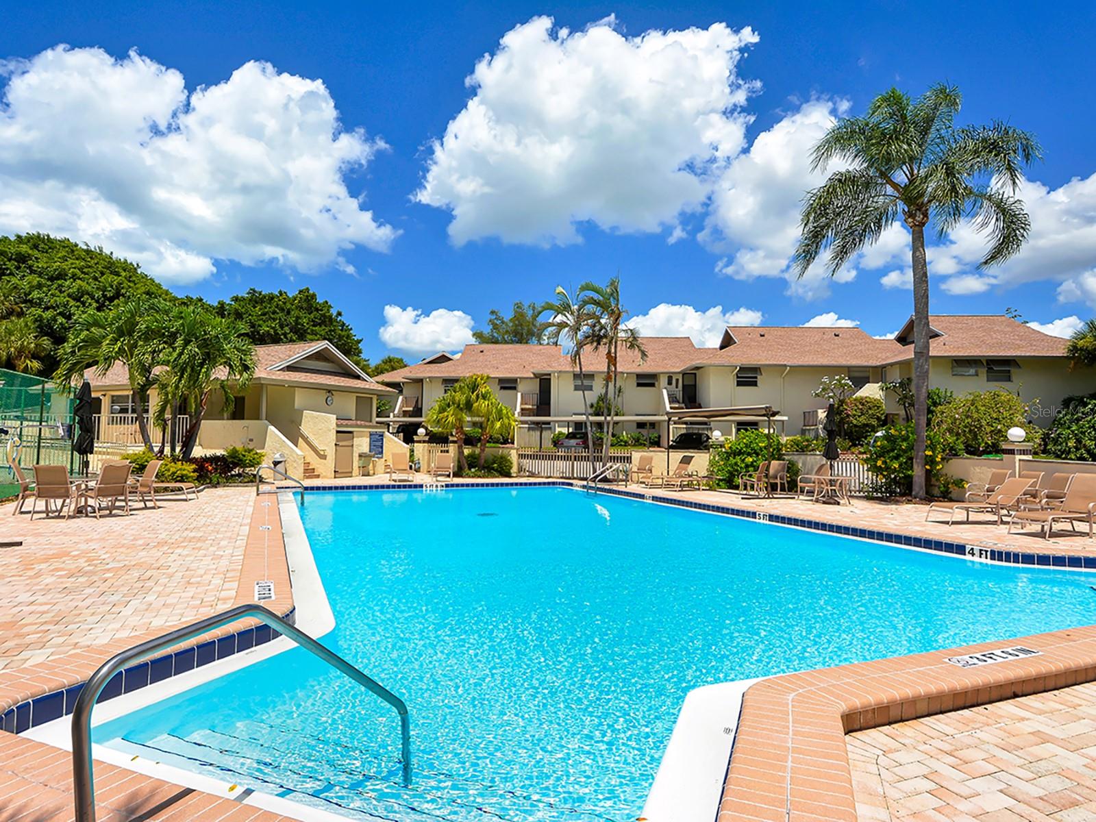 Image 28 of 42 For 4234 Gulf Of Mexico Drive E2