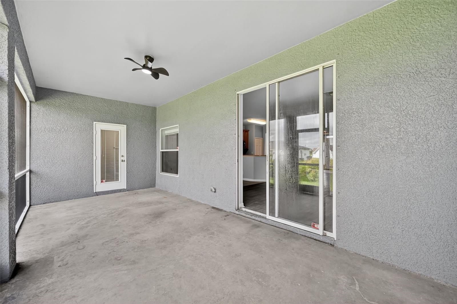 Image 22 of 56 For 3214 23rd Street Sw