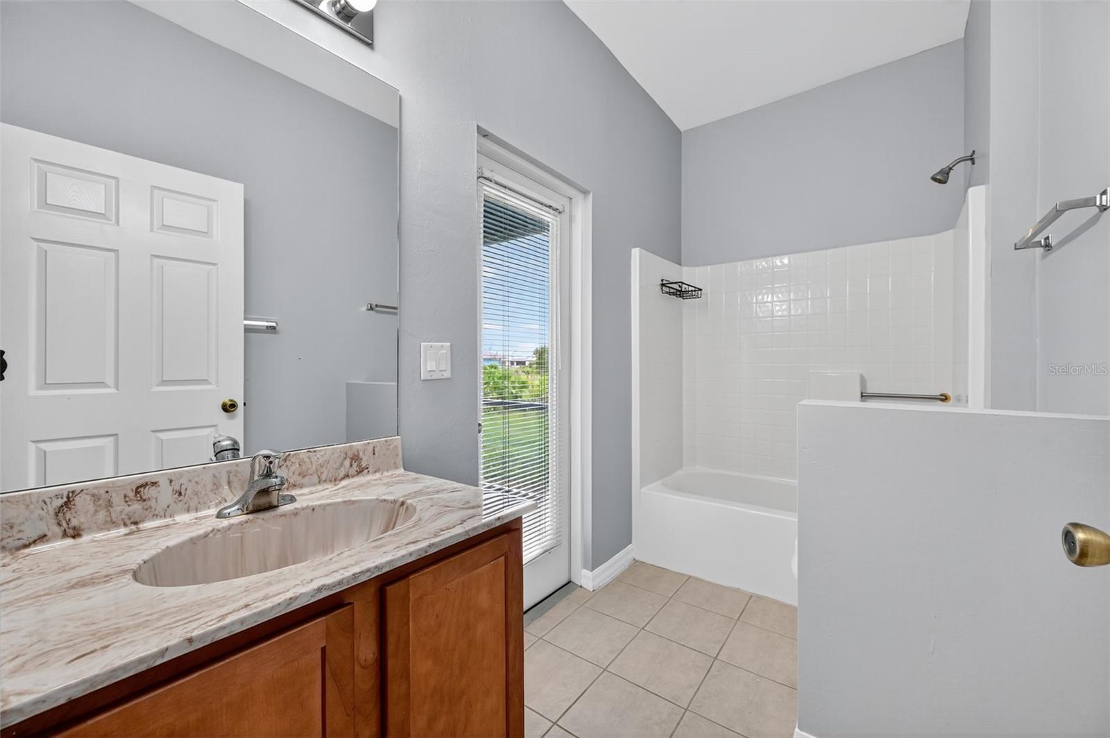 Image 28 of 56 For 3214 23rd Street Sw