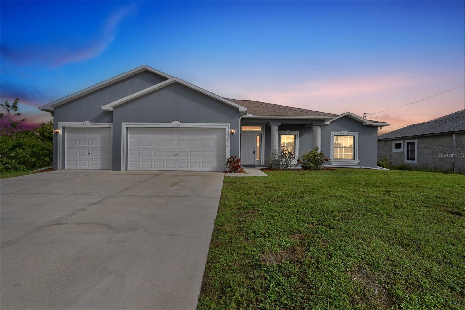 Image 5 of 56 For 3214 23rd Street Sw