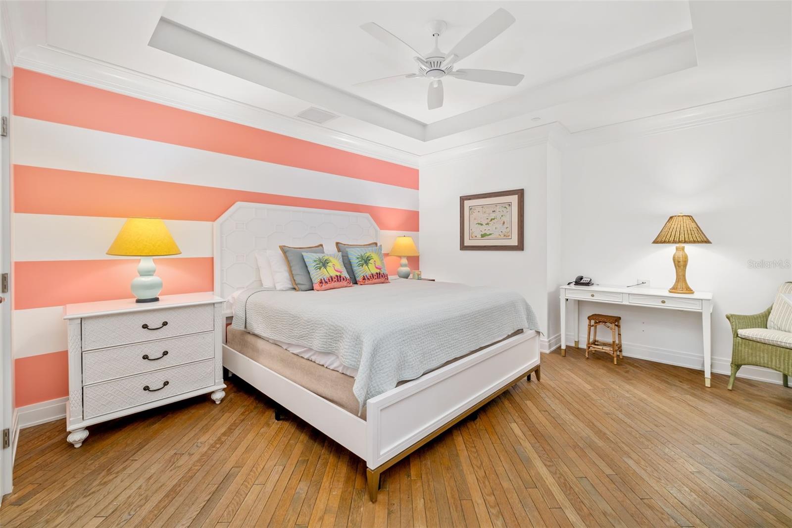 Image 11 of 83 For 915 Seaside Drive 407