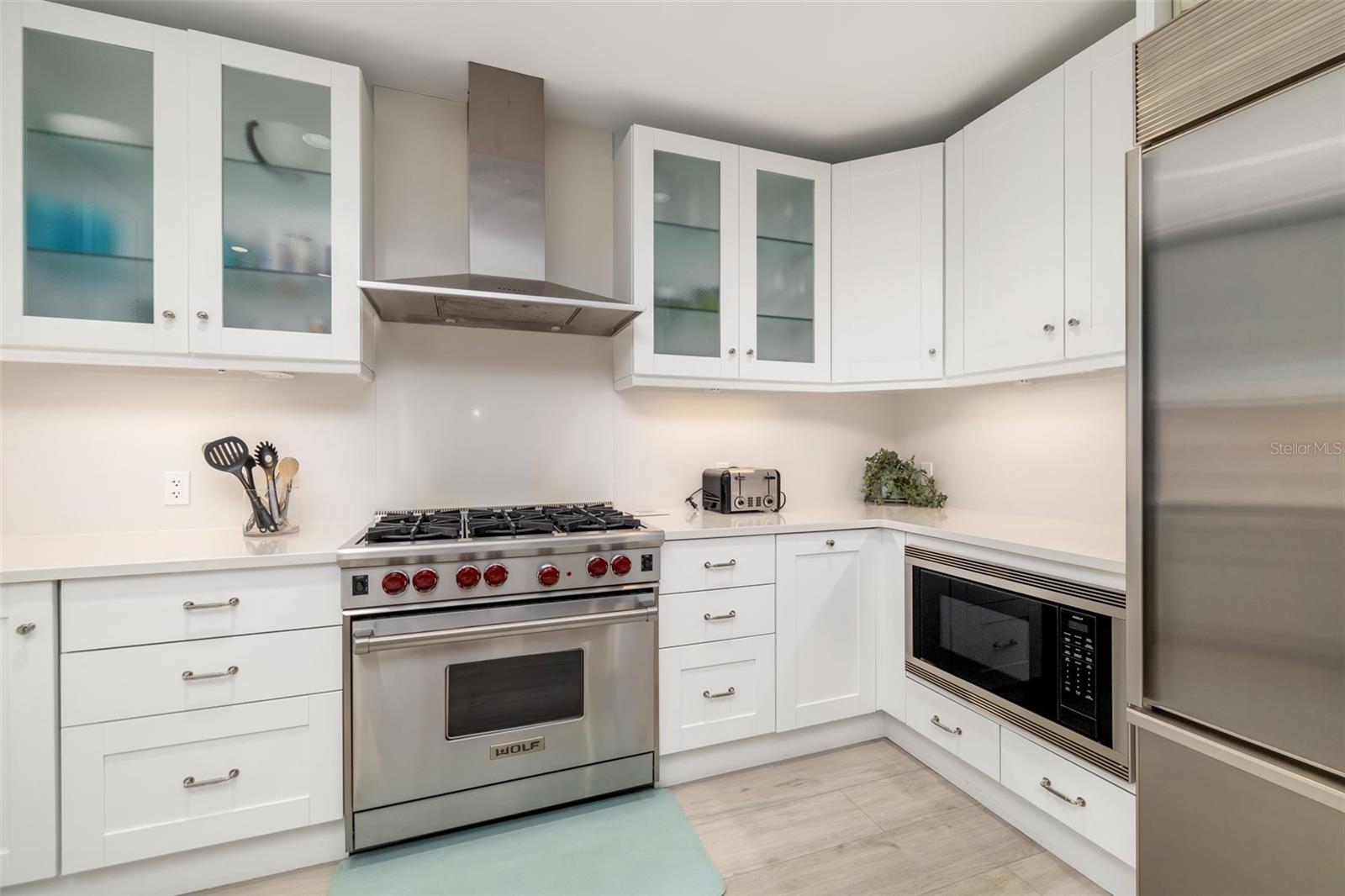 Image 46 of 83 For 915 Seaside Drive 407