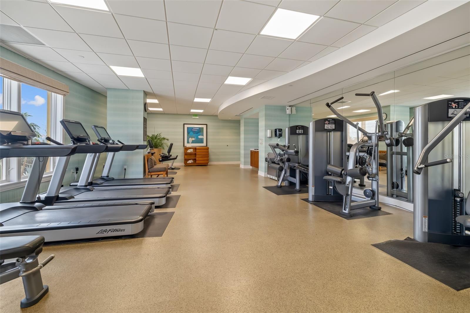 Image 54 of 83 For 915 Seaside Drive 407