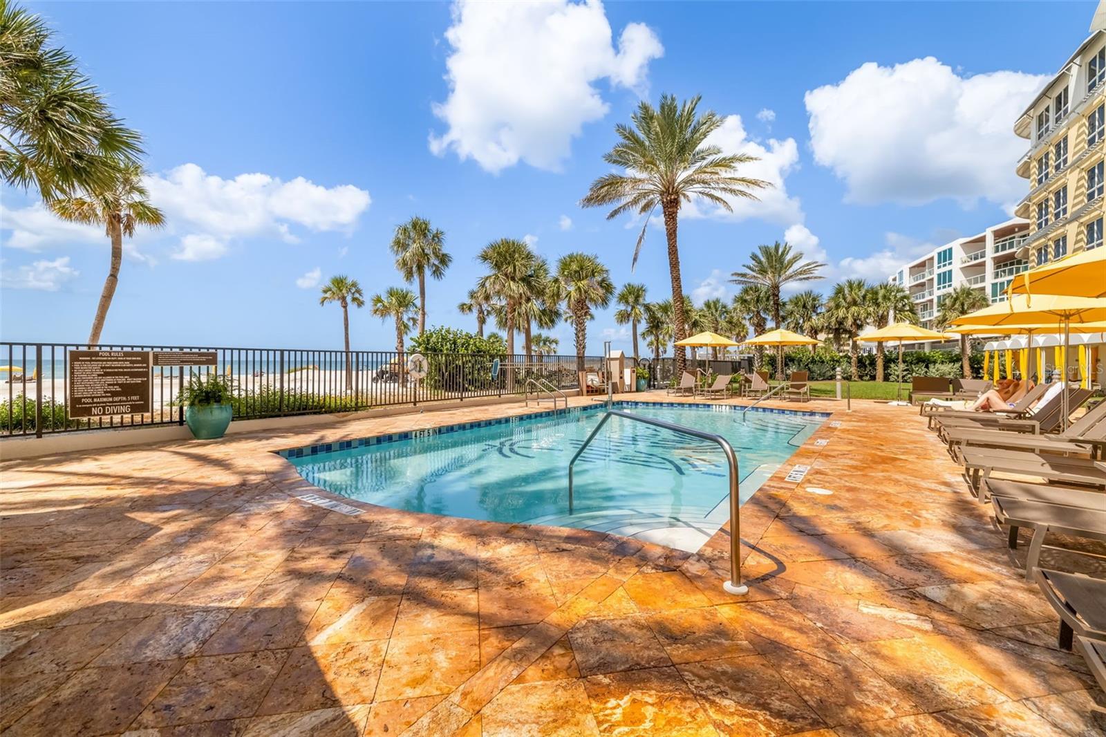 Image 63 of 83 For 915 Seaside Drive 407